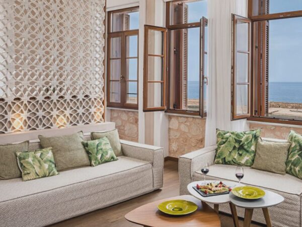 Ambassadors Residence Boutique Hotel
