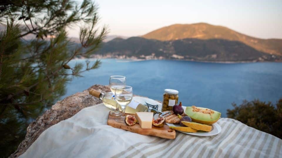 Insider Guide to Milos, Greece 2023