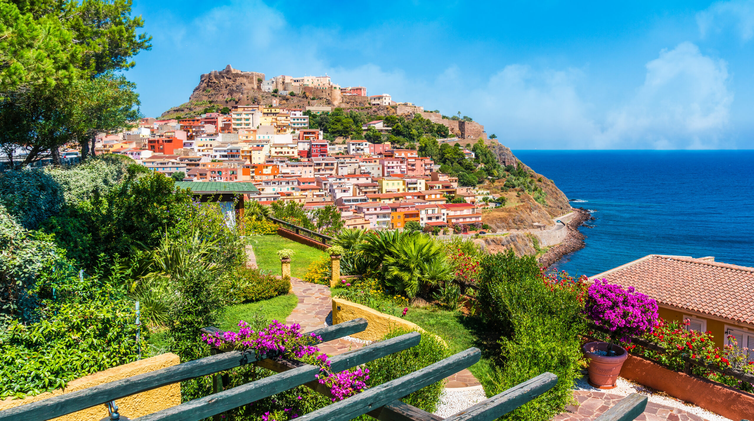 The Ultimate Traveler’s Guide to Sardinia: Beaches, Food, and Adventure